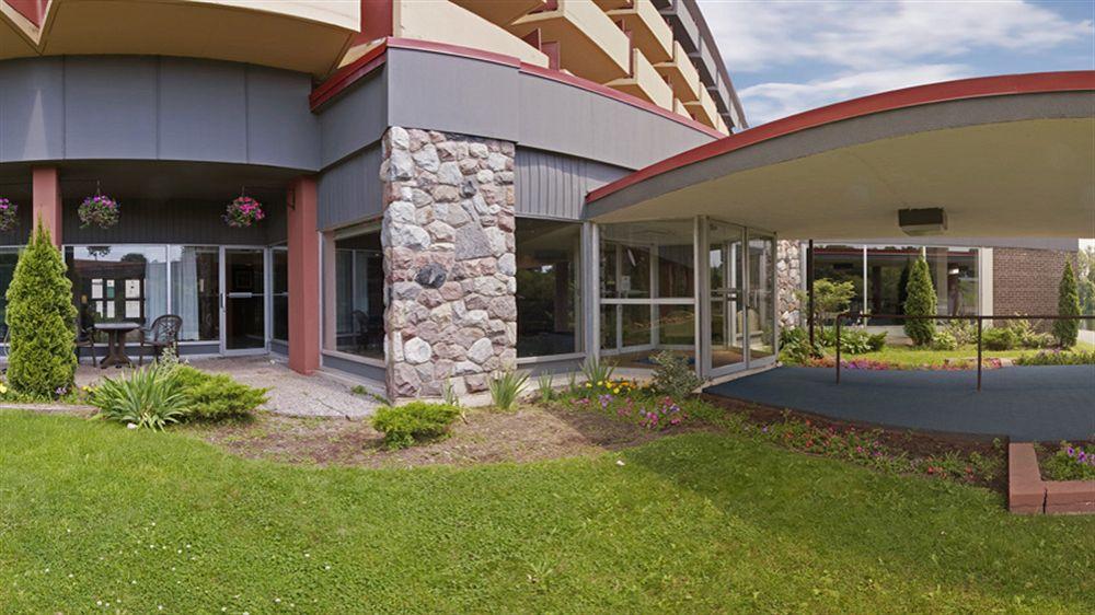 Econo Lodge Смітс-Фолз Екстер'єр фото
