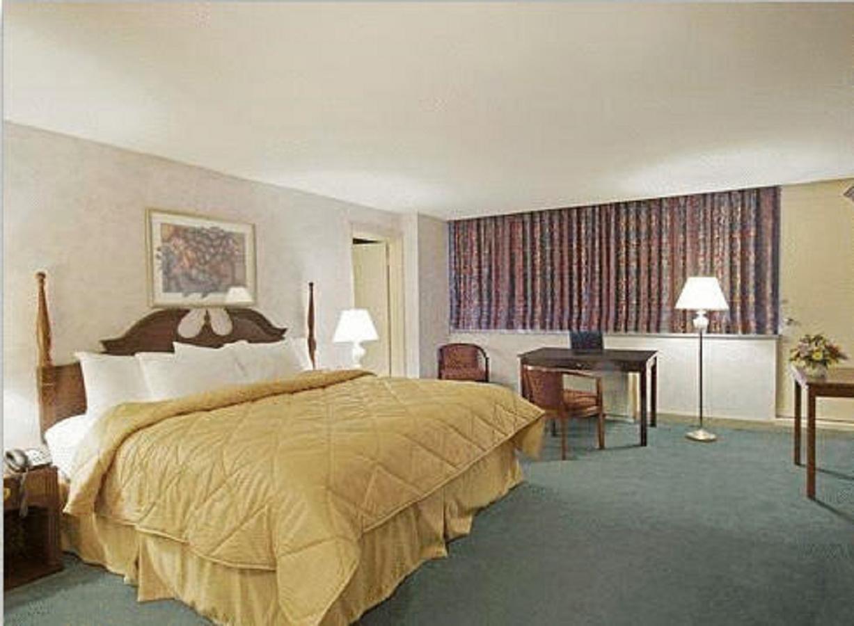 Econo Lodge Смітс-Фолз Екстер'єр фото